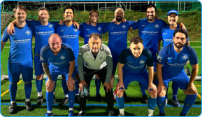 FCN-AH-Cup 2025 // Sieger: FC Neustadt - AH //  Hinten v.l.: Christoph Bruhn, Devis DeMin, Ranil Weerakkody, Julian Heitzmann, Mario Kaiser, Marco Schwab, Claudius Wieczorek; vorne v.l.: Joel Klausmann, Andreas Ackermann, Peter Schubnell, Josip Katava.